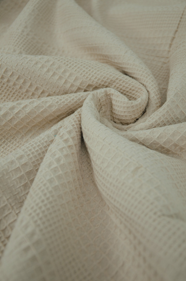 MADAME COCO PIQUE M16 BEIGE 240CM - Image 4